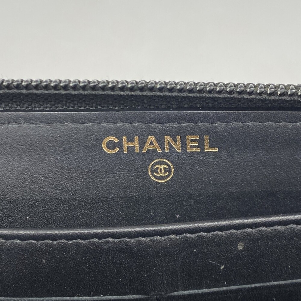 CHANEL Black Caviar Leather Wallet - Picture 4 of 7
